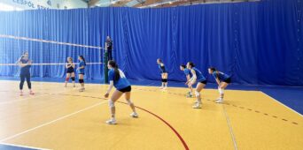 Półfinał wojewódzki - Siatkówka kobiet !